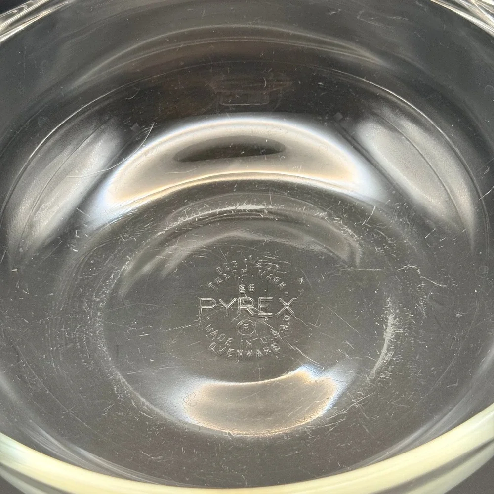 Vintage Pyrex Clear Glass Round Casserole Dish 26 Made in USA Ovenware 1.5 Quart